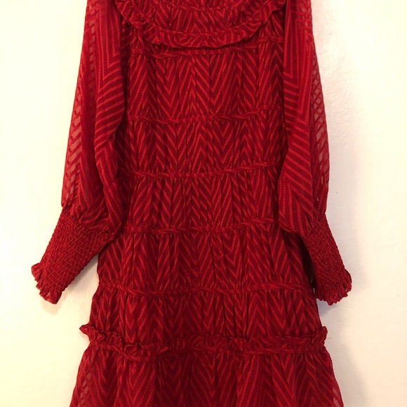 Dress - Picture 2 of 3